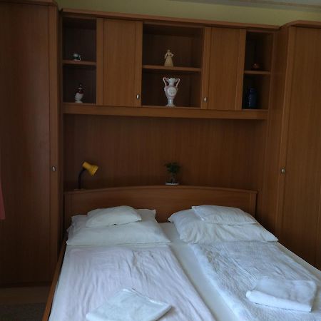 Cedrus Apartmanhaz - Cedrus Koez 7 Zalakaros Extérieur photo